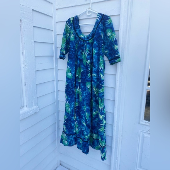 Kamehameha Dresses & Skirts - Vintage 1950s Kamehameha Hawaiian Pineapple Blue and Green Flowy Maxi Dress